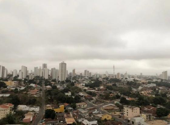 Frio em Cuiabá — Foto: Mauri Guimarães