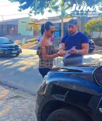 Policial Civil, Dito Costa, cientificando 'Guey' da ordem judicial